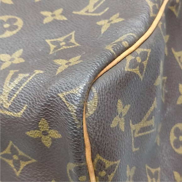 Louis Vuitton Keepall 55 - Picture 8 of 9